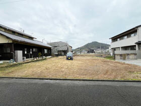 香川県坂出市池園町