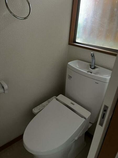 detached 神奈川県横浜市中区柏葉

地図を見る