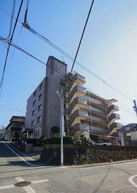 福岡県福岡市中央区平和３丁目