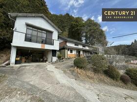 愛知県豊田市新盛町一本松