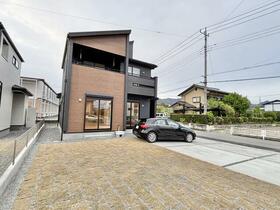 山梨県甲斐市龍地