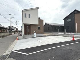 三重県亀山市山下町