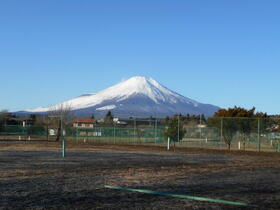 山梨県南都留郡山中湖村平野