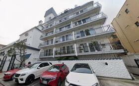 東京都渋谷区千駄ヶ谷３丁目