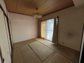 静岡県沼津市高沢町