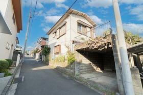 神奈川県横浜市鶴見区獅子ケ谷1丁目