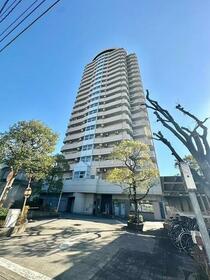 東京都江東区毛利１丁目