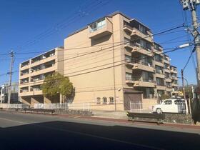 若草マンション