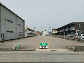 富山県高岡市野村