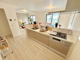 千葉県松戸市胡録台