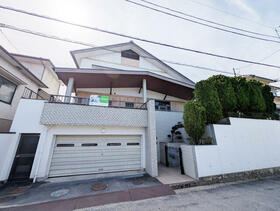 愛媛県松山市衣山５丁目