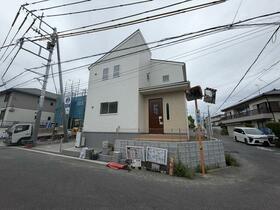 千葉県木更津市清見台東１丁目