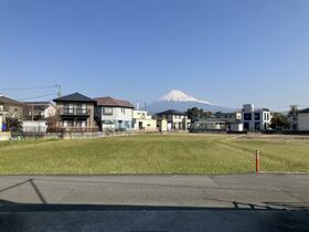 静岡県富士市中丸