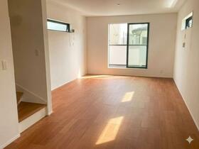 神奈川県茅ヶ崎市浜竹１丁目