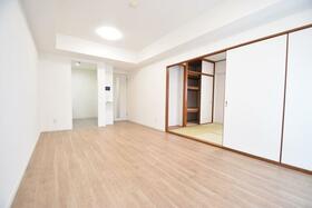 広島県広島市南区東本浦町