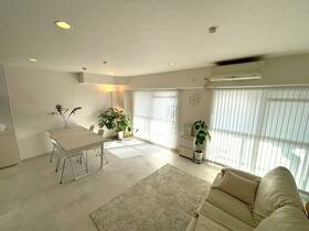 ユニライフ北大阪３号棟