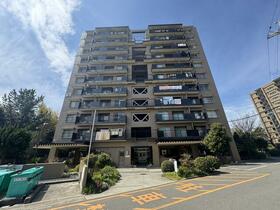 大阪府泉南市信達大苗代