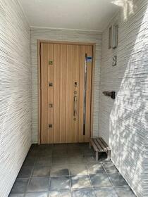 秋田県秋田市中通３丁目