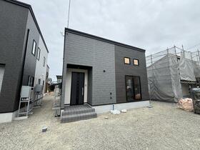青森県青森市岡造道１丁目