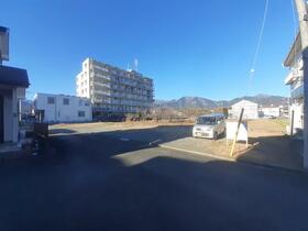 神奈川県秦野市堀川