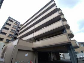 福岡県福岡市西区石丸１丁目