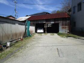 奈良県大和高田市大字築山