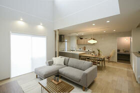 滋賀県彦根市芹橋１丁目