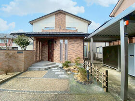 石川県金沢市泉本町１丁目