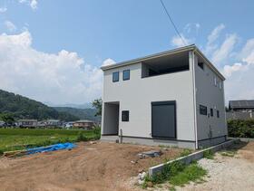 静岡県駿東郡小山町菅沼