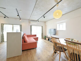 キャッスル共進