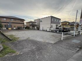 静岡県富士市荒田島町