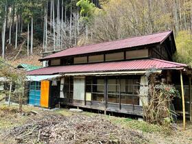京都府京都市右京区京北灰屋町塩野