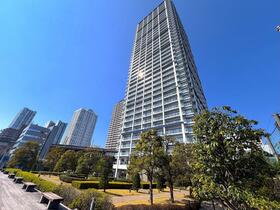 東京都港区港南３丁目