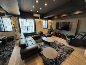 大阪府大阪市中央区南本町２丁目