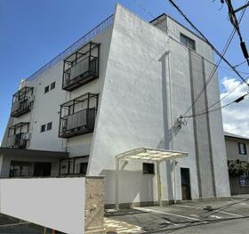 兵庫県川西市南花屋敷３丁目
