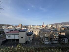 北海道小樽市富岡２丁目