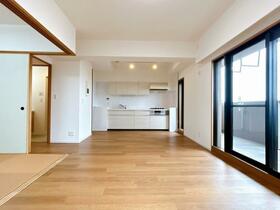 シャトレ愛松岐阜　１００４