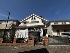 東京都小金井市本町５丁目