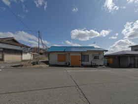 福島県会津若松市河東町広田字堤