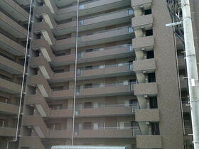 サーパス阿賀駅前