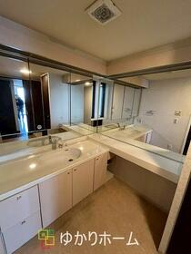 ローレルスクエア都島プライムタワー３３階建の３３階角