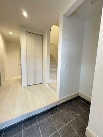 静岡県静岡市葵区瀬名川３丁目