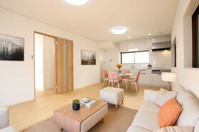 東京都八王子市鑓水２丁目