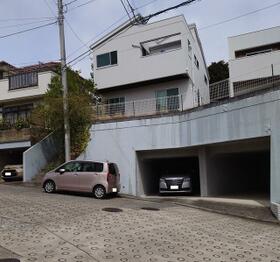 神奈川県横浜市港南区上大岡東３丁目