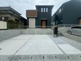 福岡県北九州市小倉南区沼緑町３丁目