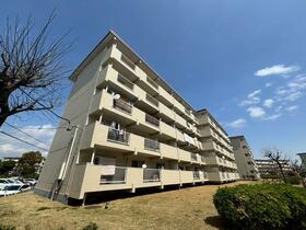 神奈川県横浜市港南区港南台４丁目