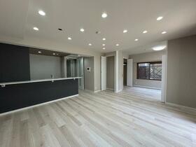 レリアコート中野島