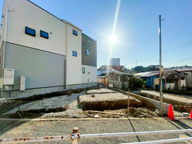 神奈川県横浜市金沢区六浦南２丁目