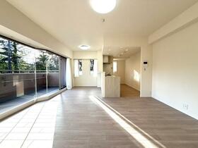 愛知県名古屋市昭和区山手通２丁目