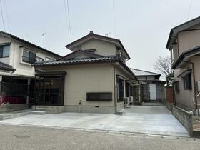 新潟県新発田市新富町３丁目